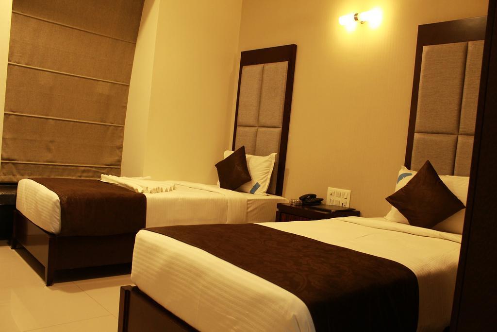 The Sky Court Hotel Aurangabad  Exterior photo