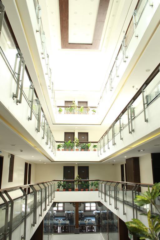 The Sky Court Hotel Aurangabad  Exterior photo